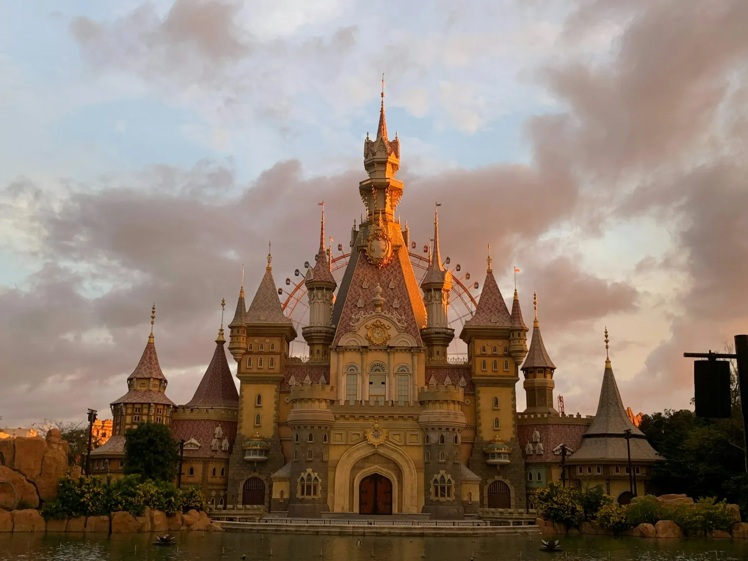 Marvel at Hanoi, Ha Long Bay & Phu Quoc hero image